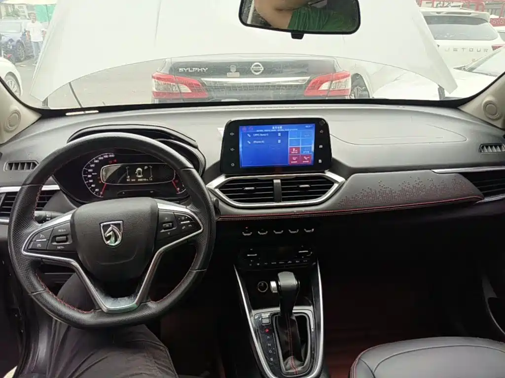 Baojun 510 2019 2019 1.5L CVT Superior Edition China VI