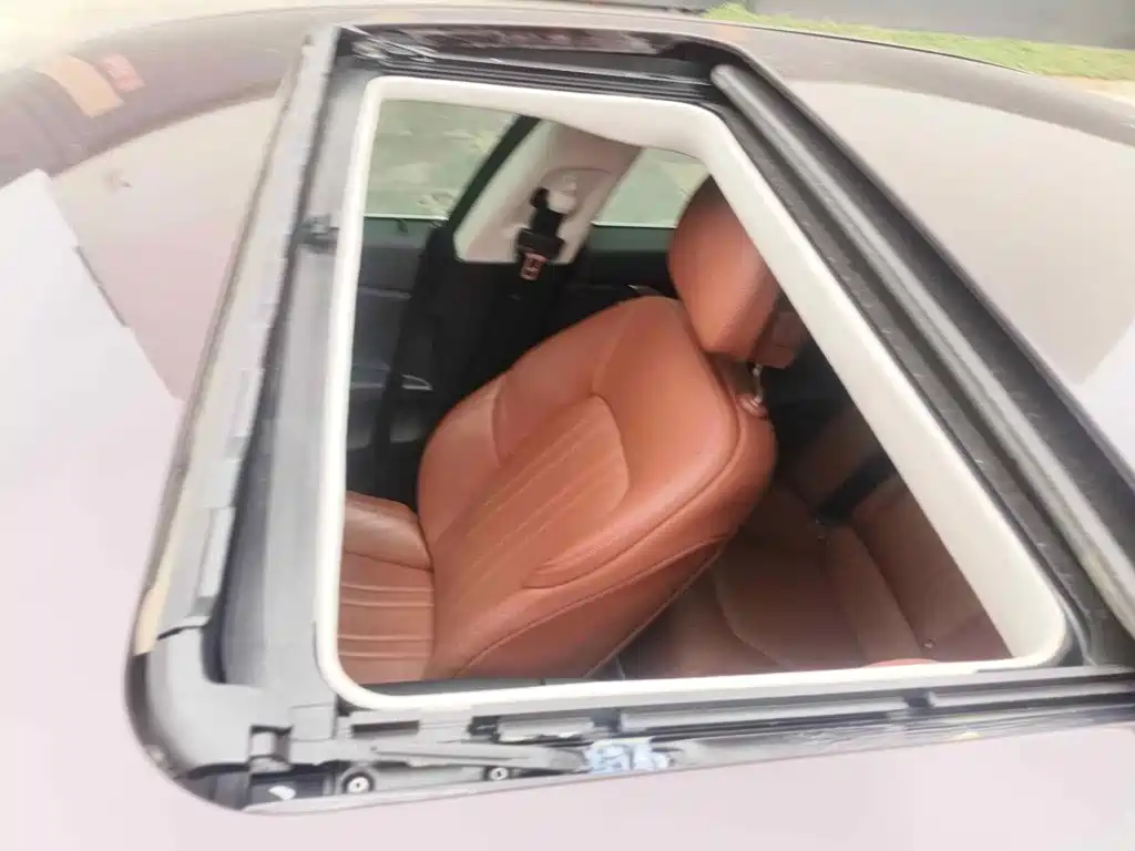 Maserati Ghibli 2015 2014 3.0T Standard