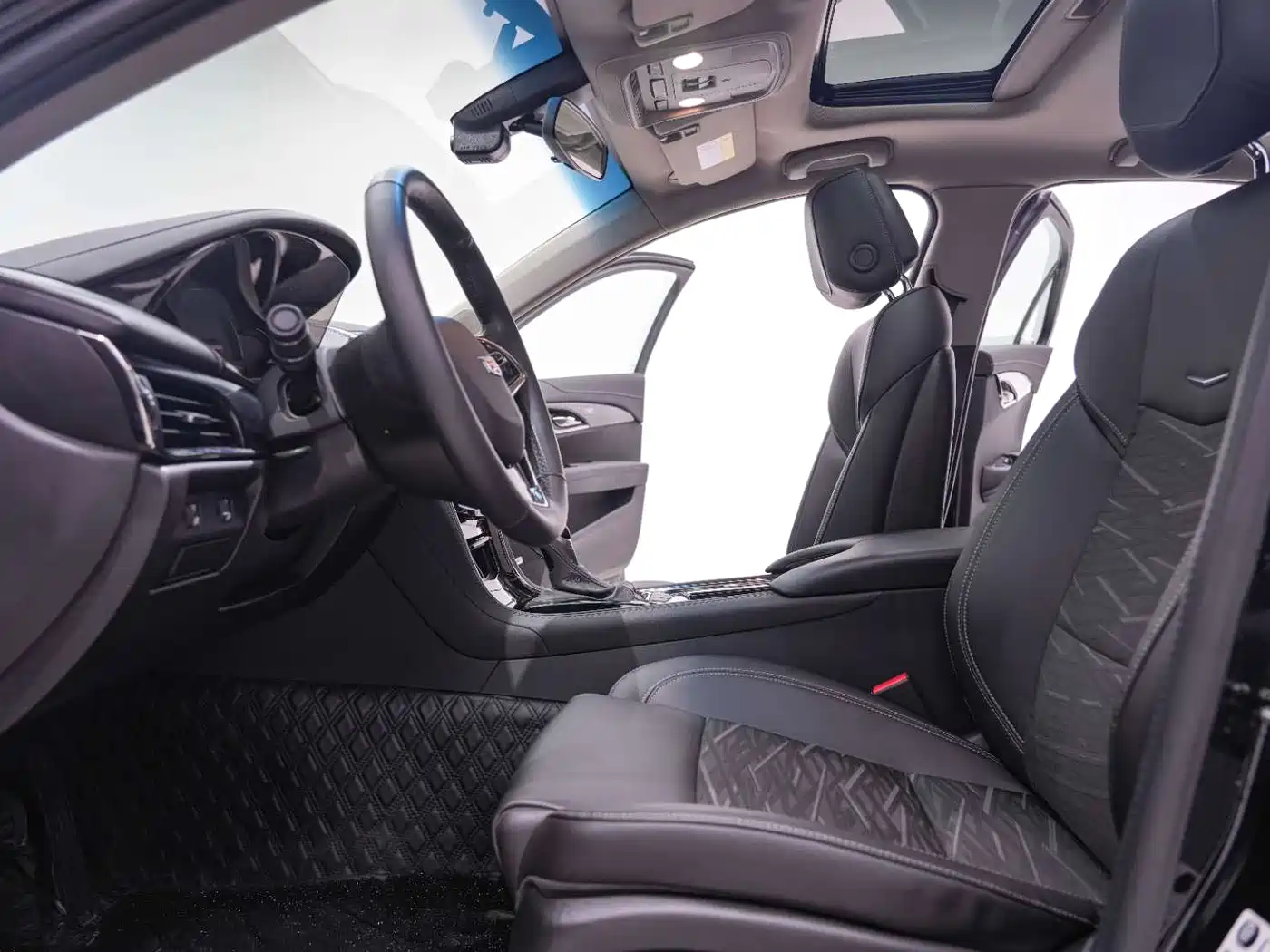 Cadillac ATS-L 2017 28T Technology фото 23