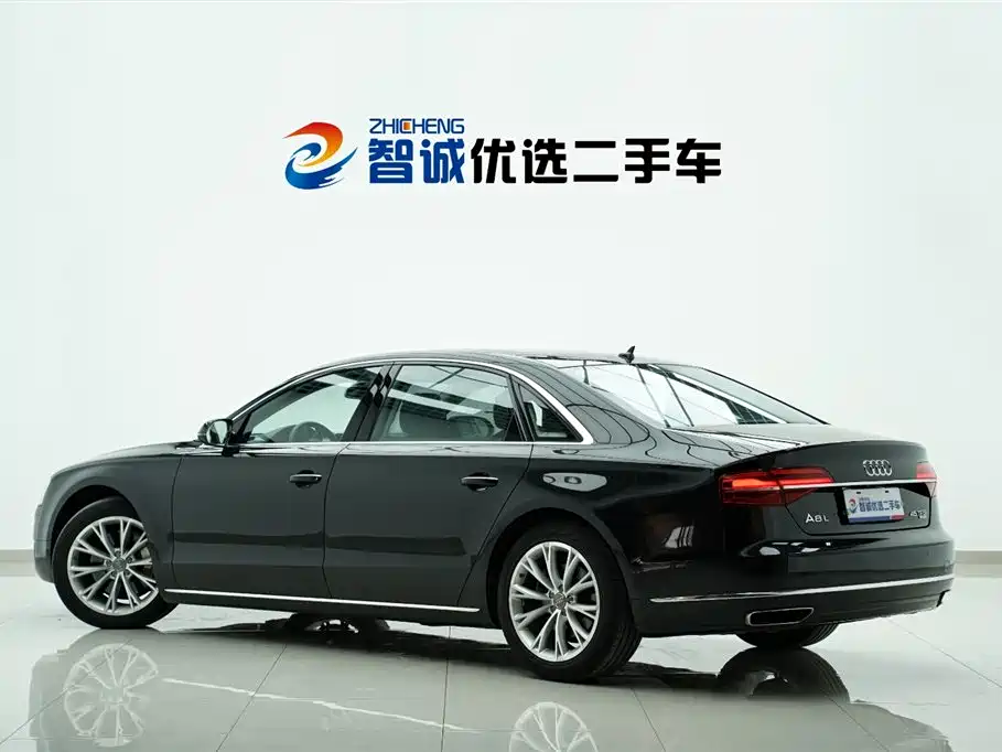 Audi A8 2014 A8L 45 TFSI quattro Luxury фото 6