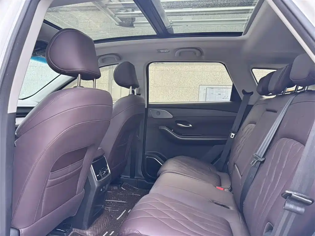Jetour X90 PRO 2025 2024 1.6T DCT Luxury 7-Seater