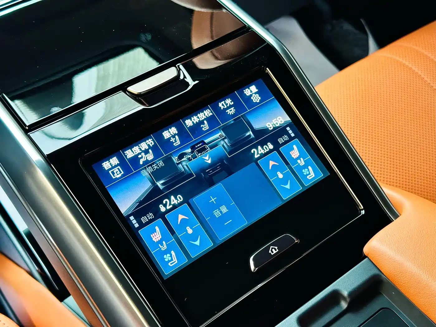 Lexus LX 2025 2025 700h VIP World Edition