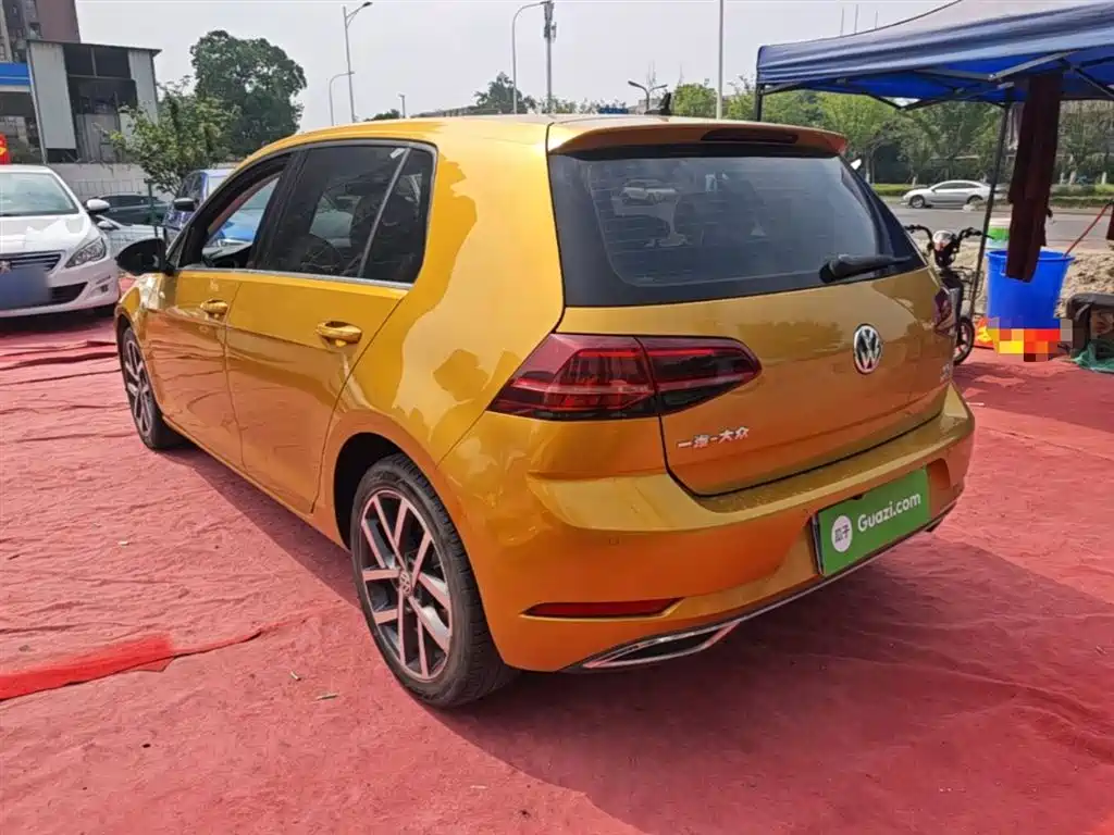 Volkswagen Golf 2019 280TSI DSG Luxury (China V) фото 5
