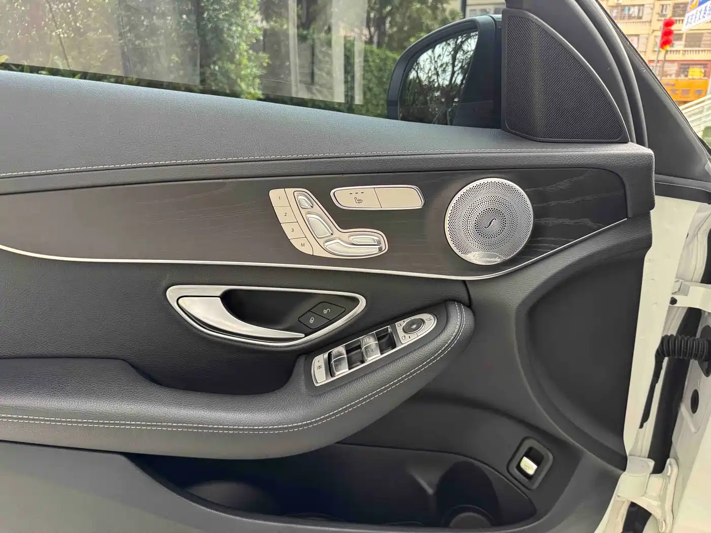 Mercedes-Benz C-Class 2021 C 260 L Sport Starry Exclusive Edition фото 4