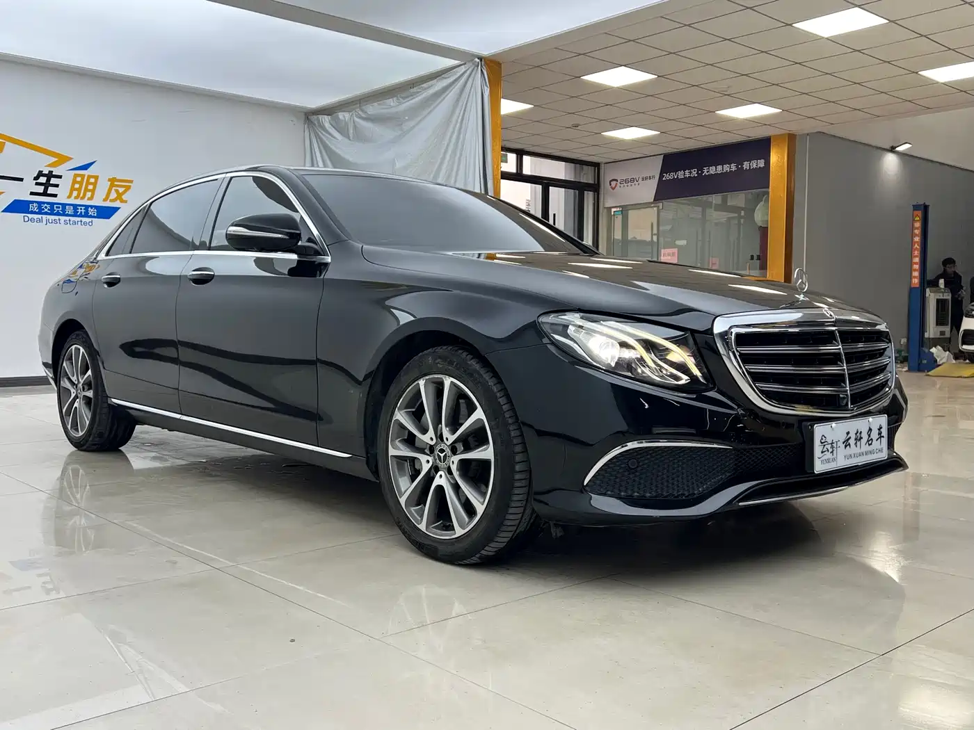 Mercedes-Benz E-Class 2017 E 300 L Luxury фото 3
