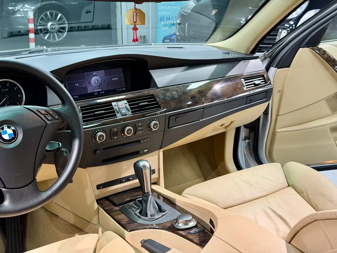 BMW 5 Series 2005 Model 530i фото 15