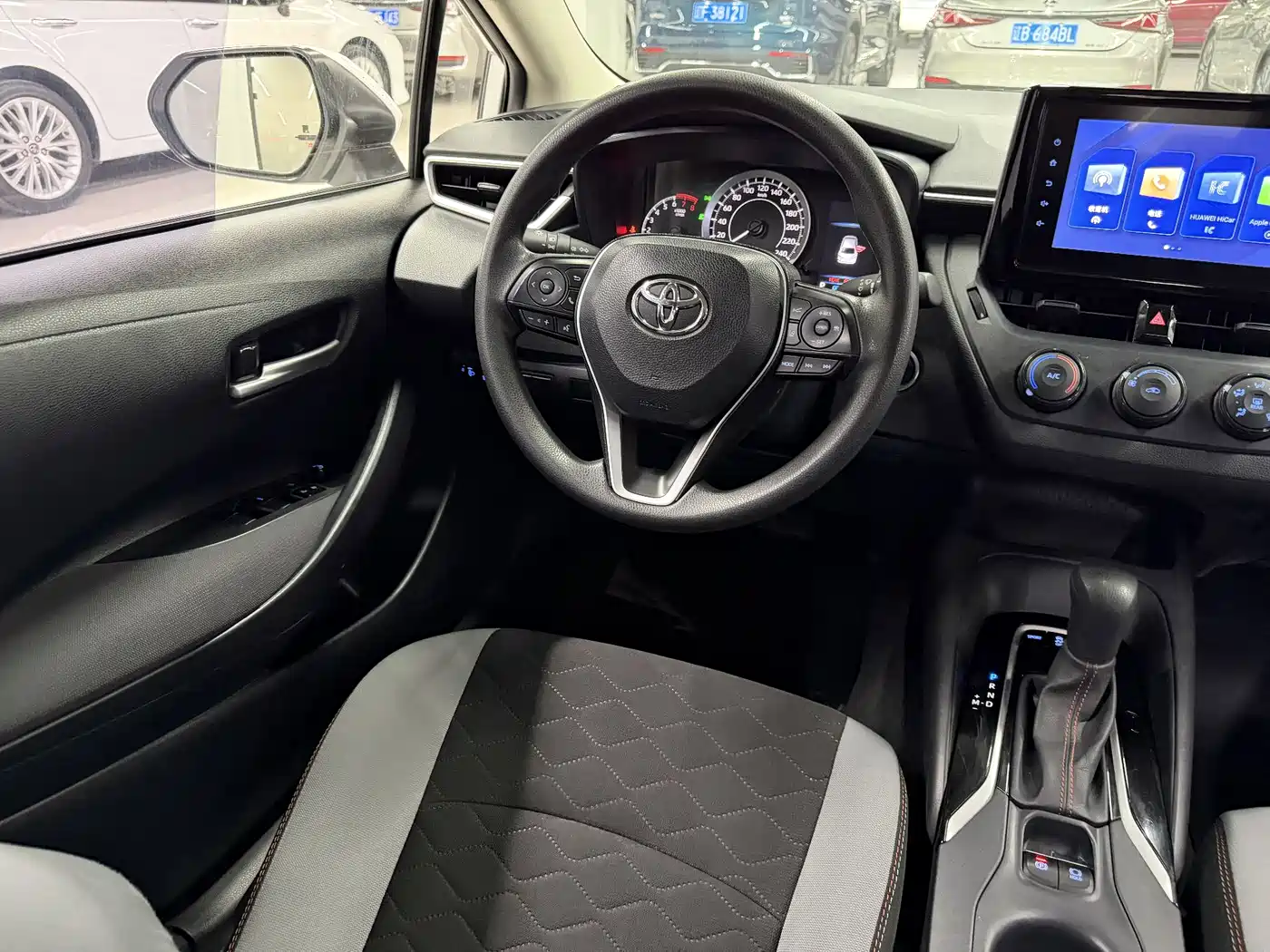 Toyota Corolla 2023 1.2T Pioneer Edition фото 10