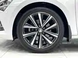 Фото 14 - Škoda Superb
