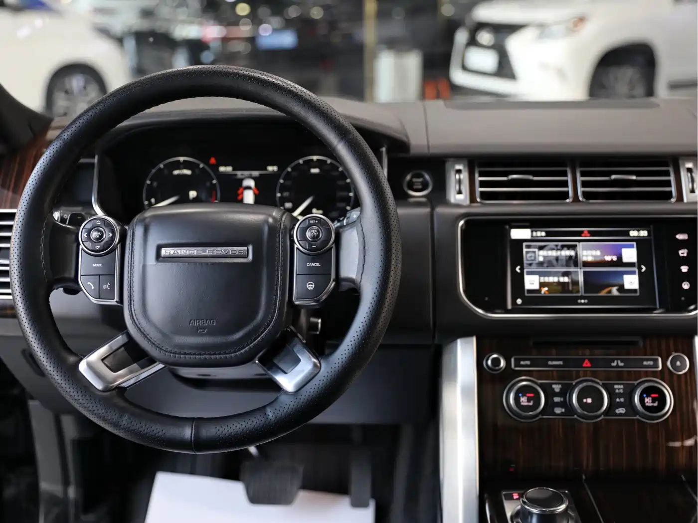 LAND ROVER RANGE ROVER