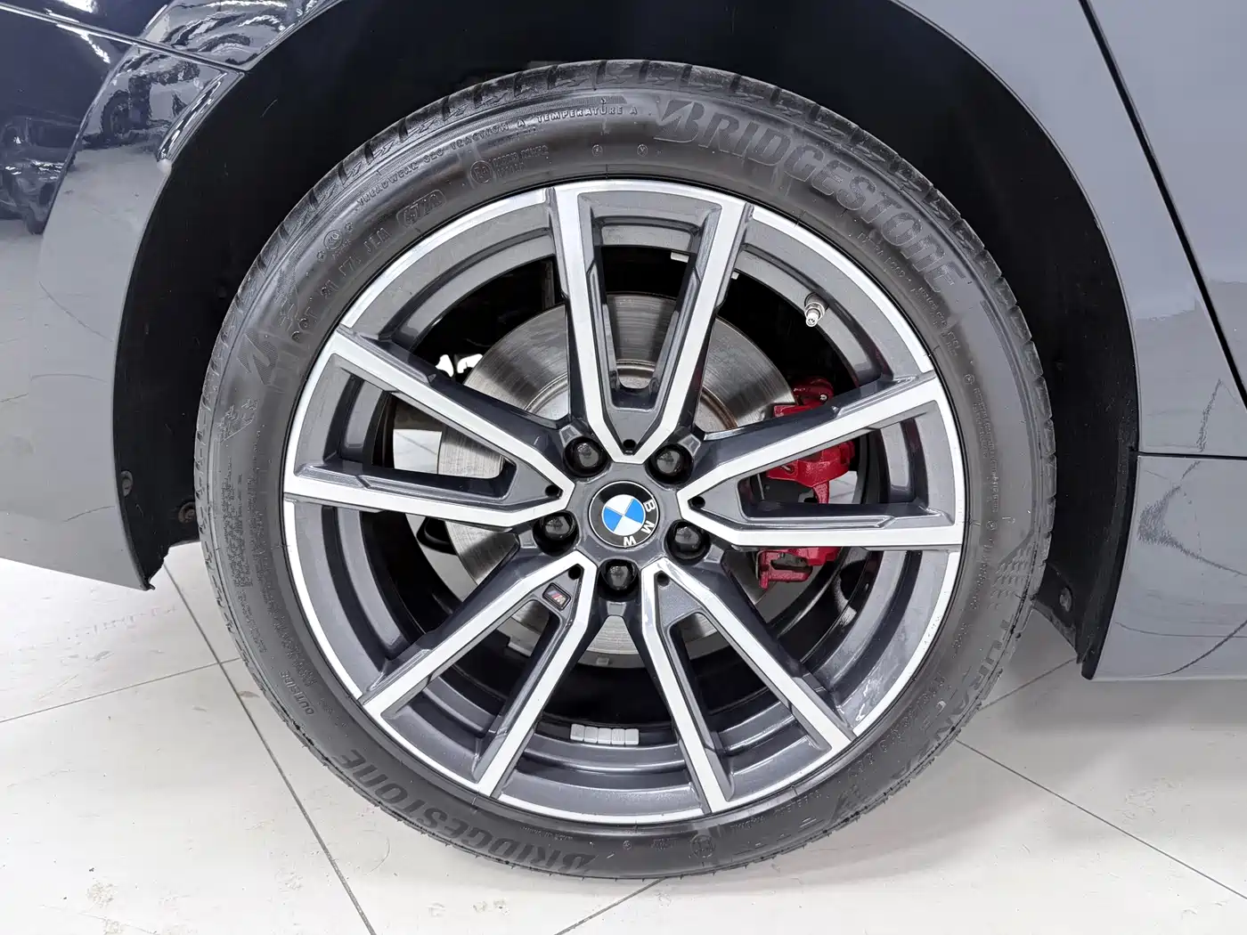 BMW 3 Series 2023 320Li M Sport Package фото 27