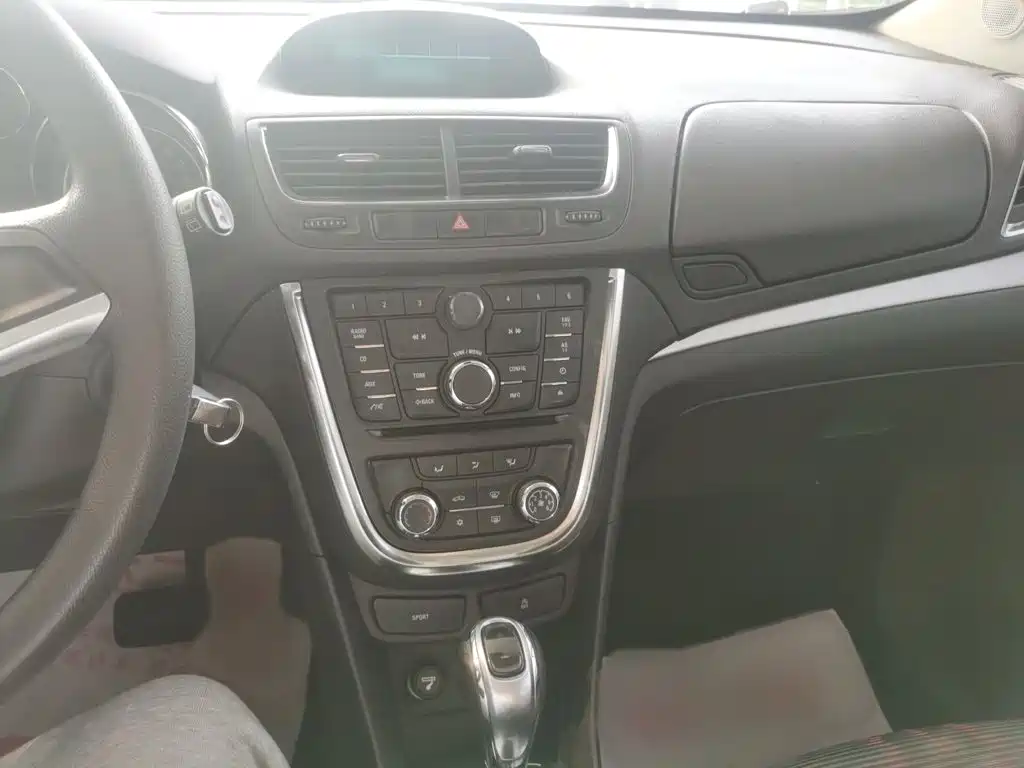 Фото 5 - Buick Encore