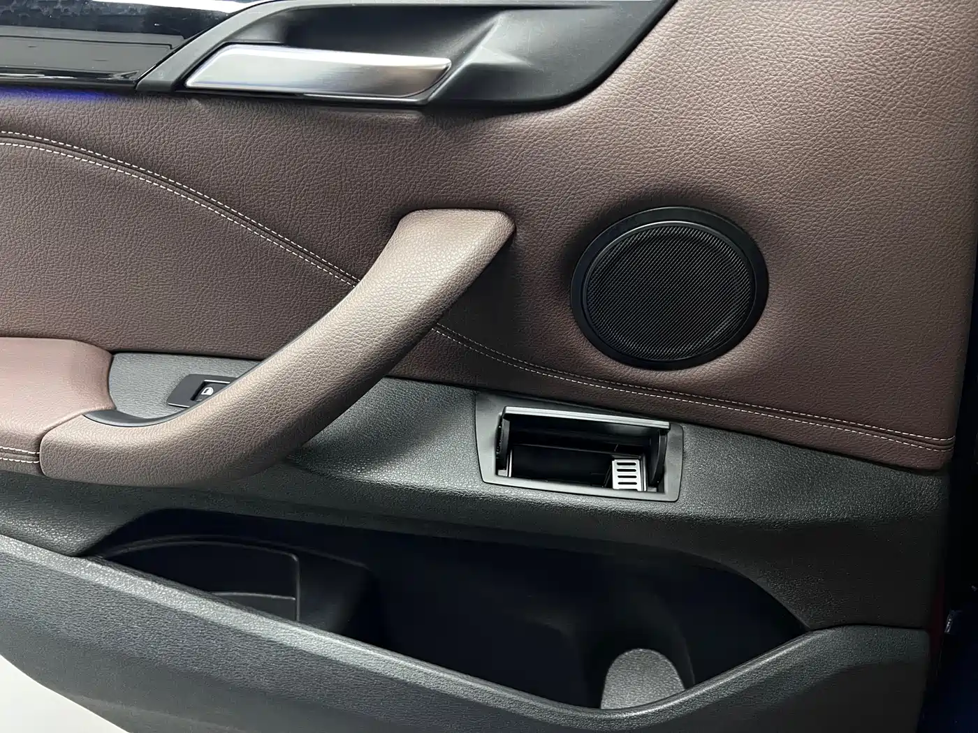 BMW X1 2020 sDrive20Li Fashion Model фото 18