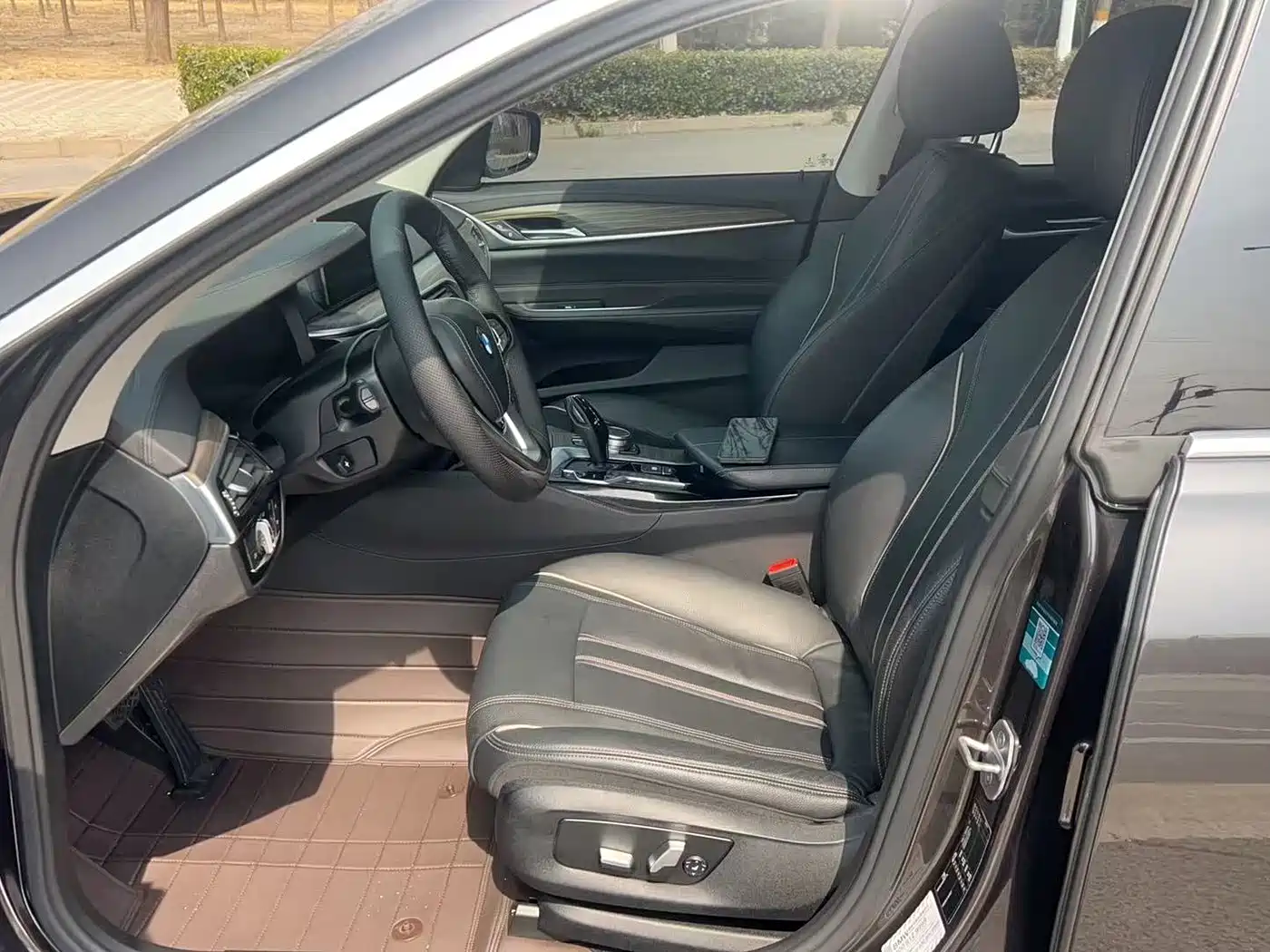 BMW 6 Series GT 2019 630i Luxury Design Package фото 9