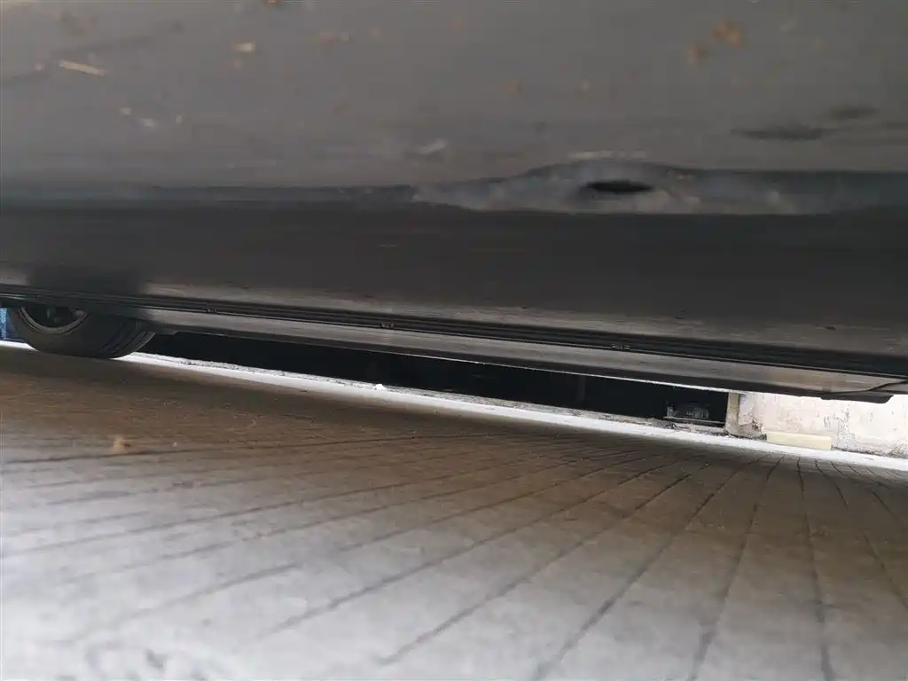 Tesla Model 3 (Import) 2019 2019 Long Range RWD Version