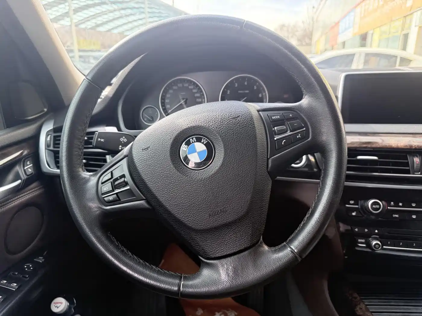BMW X5 (Import) 2014 xDrive35i Leading фото 14