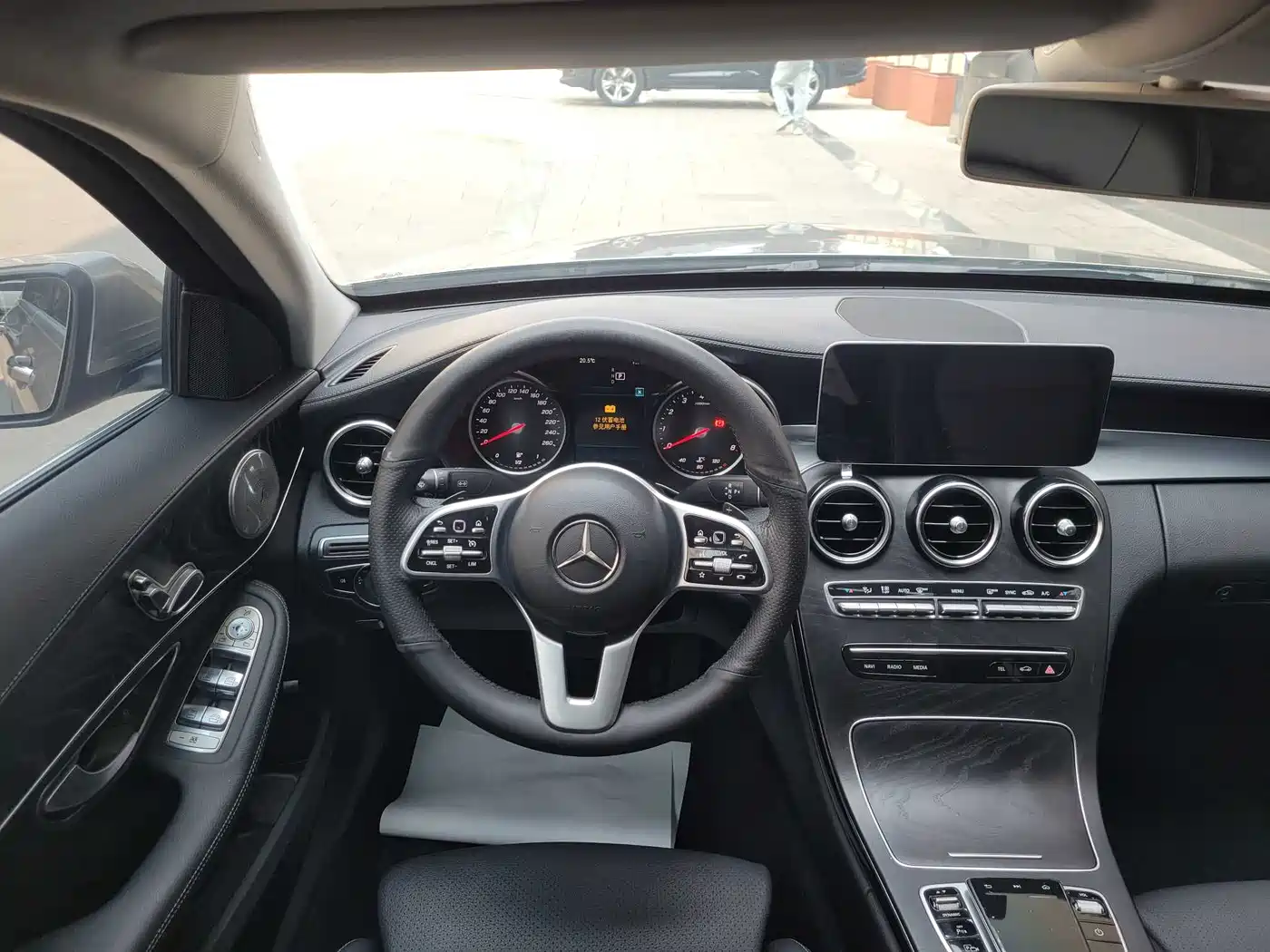Mercedes-Benz C-Class 2019 C 180 L Fashion Sport Edition фото 10