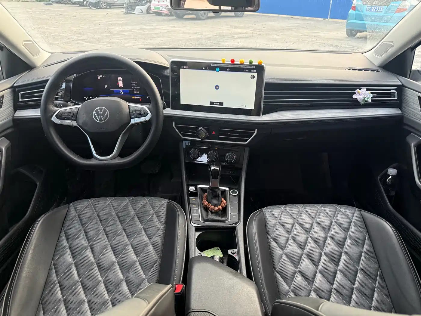 Volkswagen Sagitar 2023 300TSI DSG Surpassing Edition фото 7