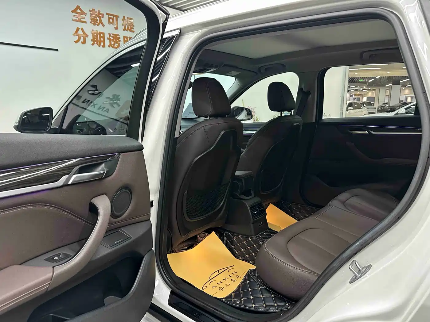 BMW X1 2020 xDrive25Li Premium Edition фото 14