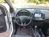 Фото 11 - Ford Kuga