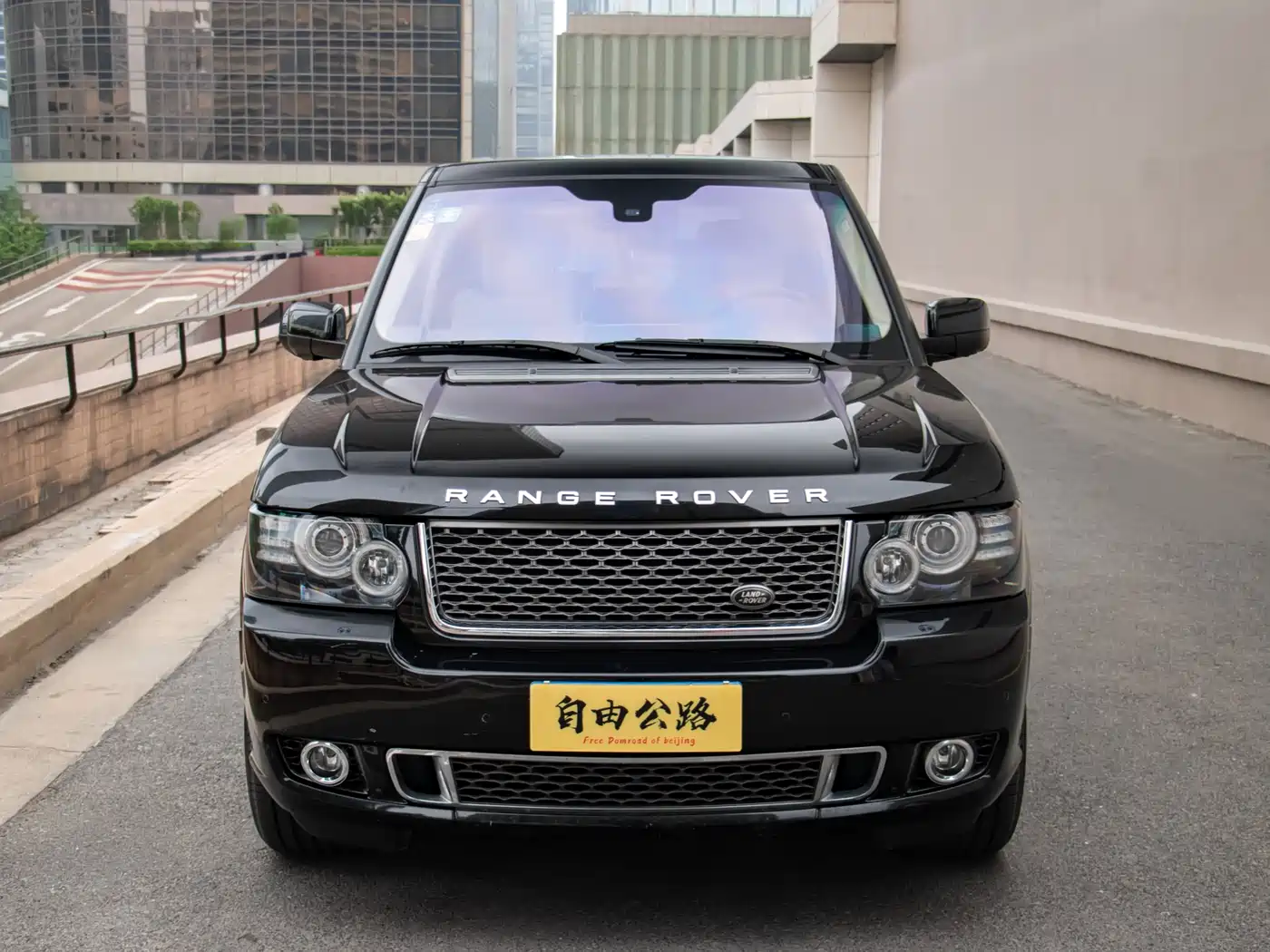 Land Rover Range Rover 2012 5.0 SC V8 Ultimate Genesis Collector's Edition фото 16