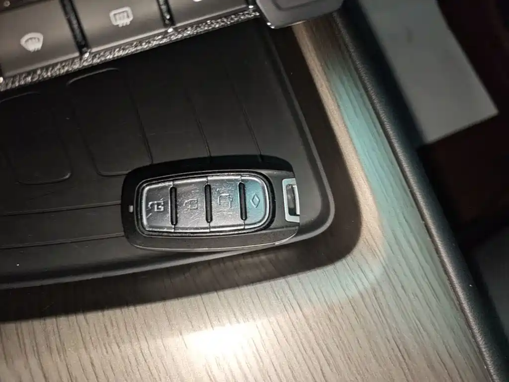 Фото 9 - Changan X7 PLUS