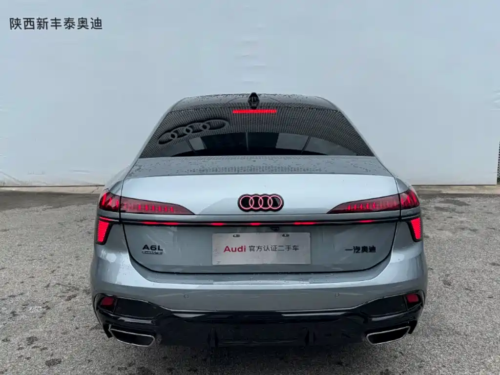 Фото 8 - Audi A6L