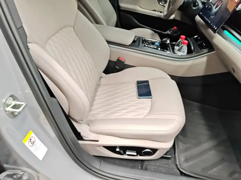 BYD Han 2025 2025 DM-i Smart Driving Edition 125KM LiDAR Flagship