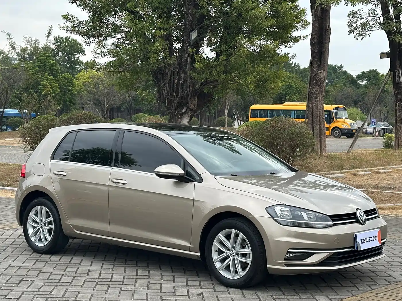 Volkswagen Golf 2019 280TSI DSG Comfort China VI фото 3