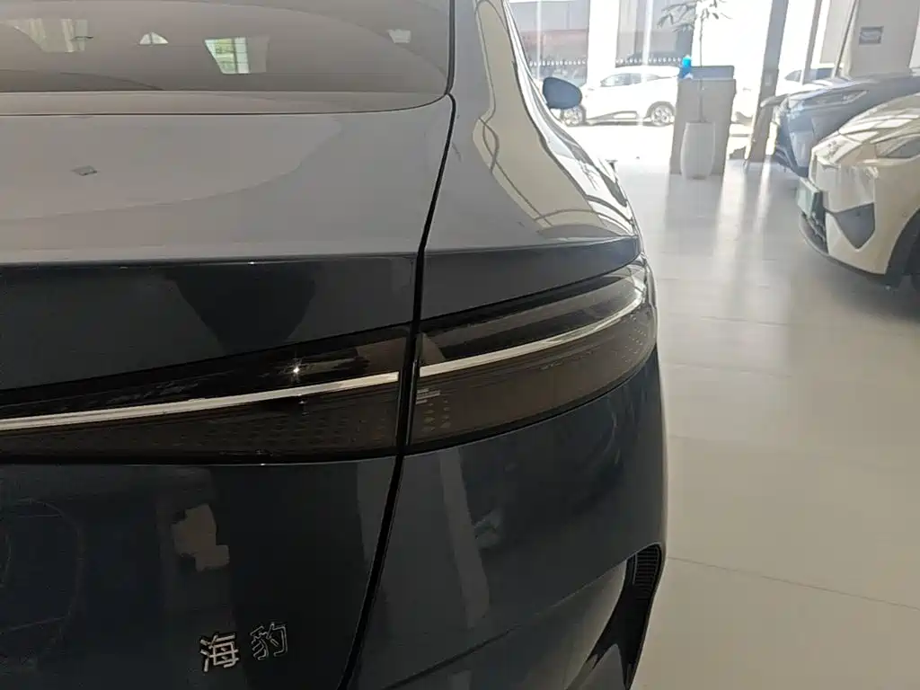 BYD Seal 2024 2025 650 Long Range