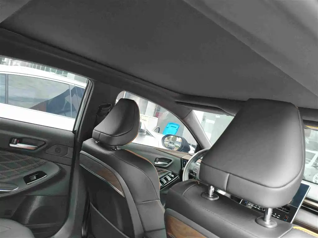 Toyota Avalon 2025 2024 Hybrid 2.0L Luxury Edition