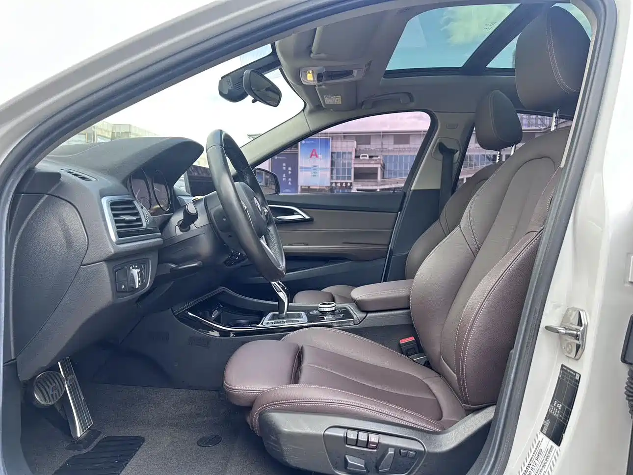 BMW 1 Series 2020 Model 120i M Sport Package фото 5
