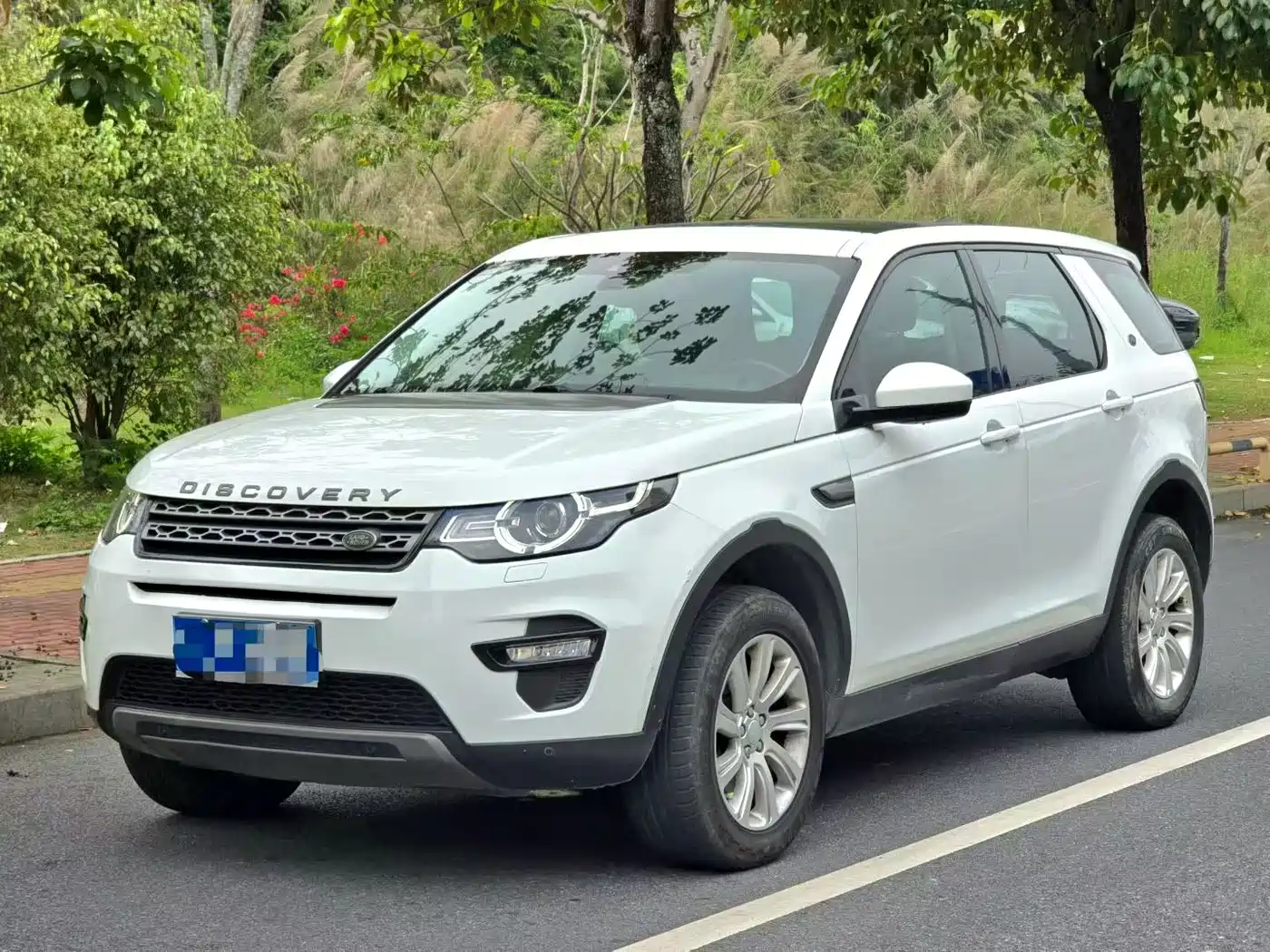 Land Rover Discovery Sport 2017 2.0T SE