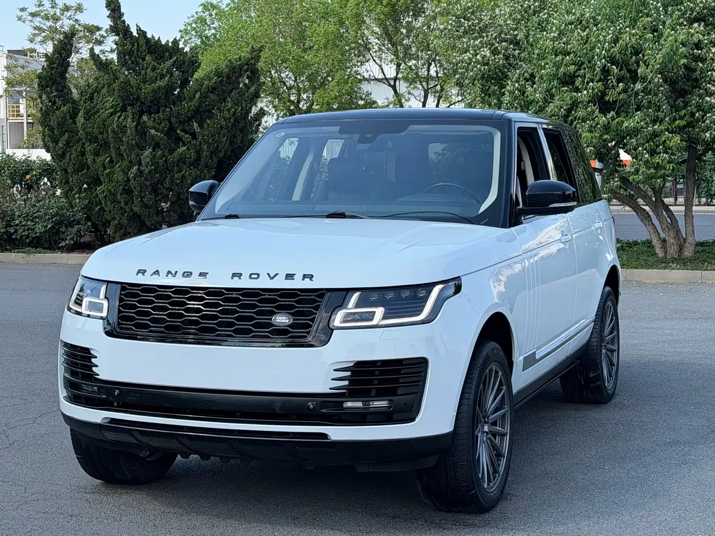 Land Rover Range Rover 2015 3.0 SC V6 Vogue фото 2