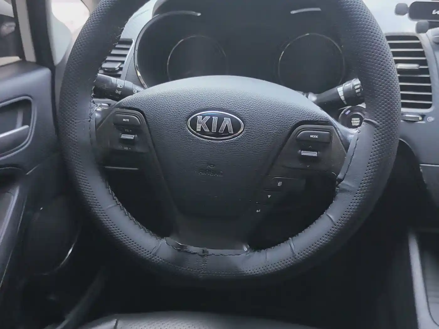 Photo 15 - Kia K3