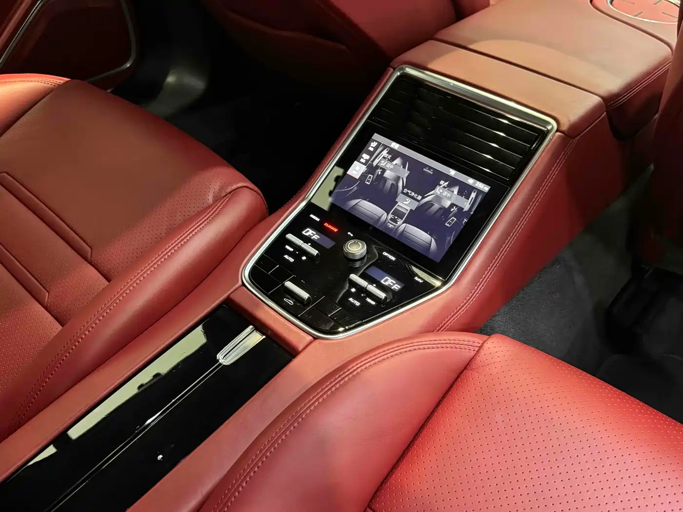 Porsche Panamera 2021 Model Panamera 2.9T фото 13