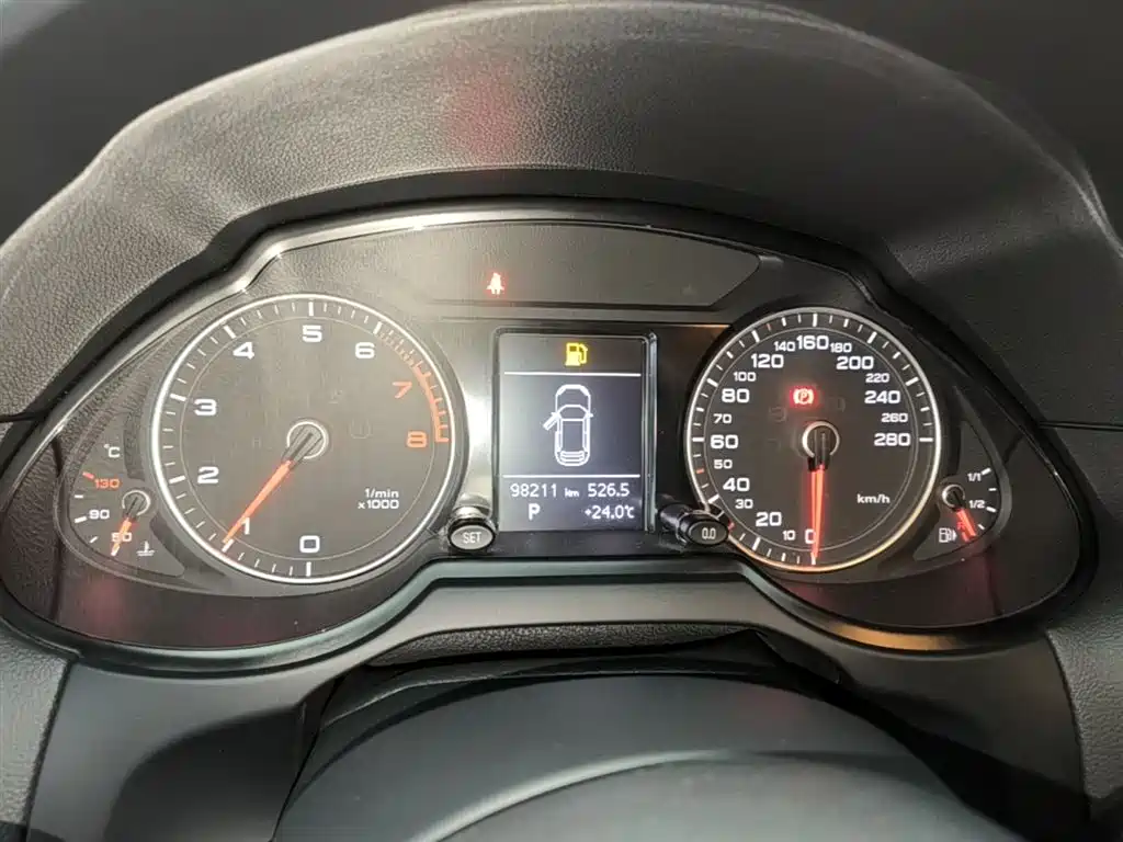 Audi Q5 2018 Collector's Edition 40 TFSI Progressive фото 12
