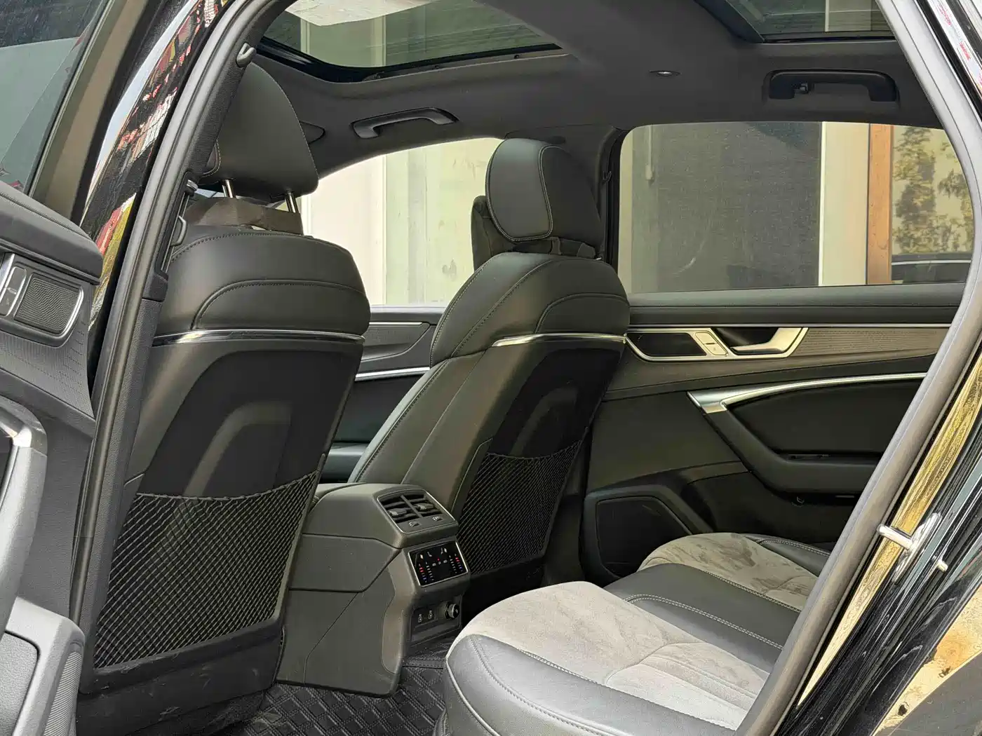 Audi A6L 2024 45 TFSI quattro Premium Dynamic фото 10