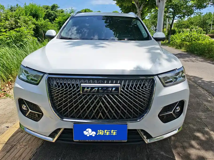 Photo 2 - Haval H6