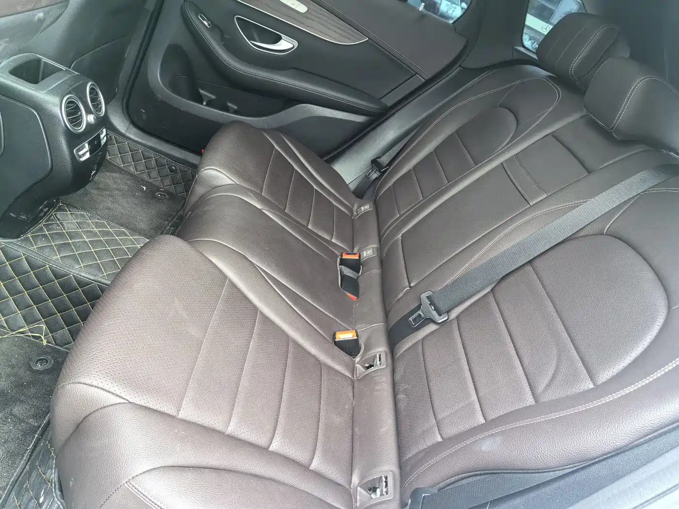 Mercedes-Benz GLC 2022 Model GLC 300 L 4MATIC Dynamic Edition фото 13