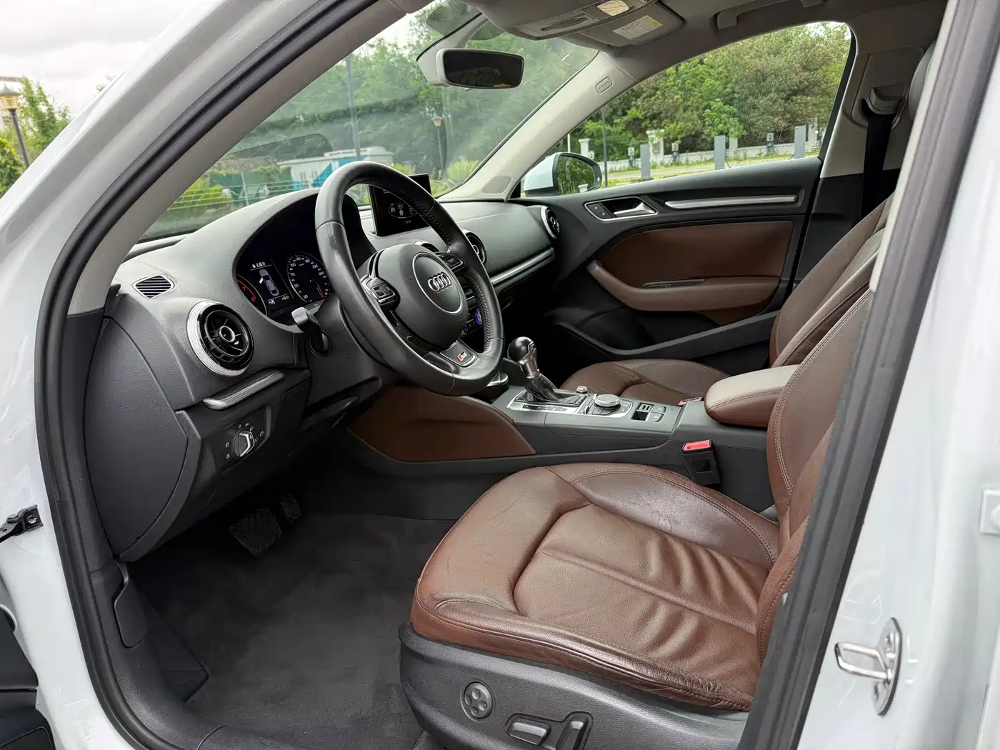 Audi A3 2016 Limousine 35 TFSI Style фото 4