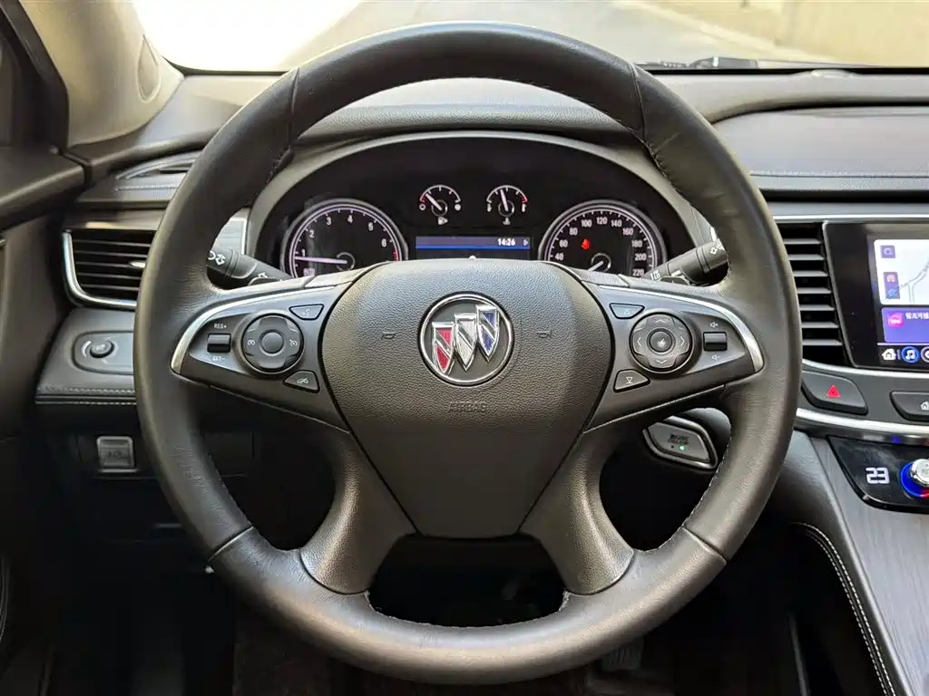 Buick LaCrosse 2022 652T Luxury фото 12