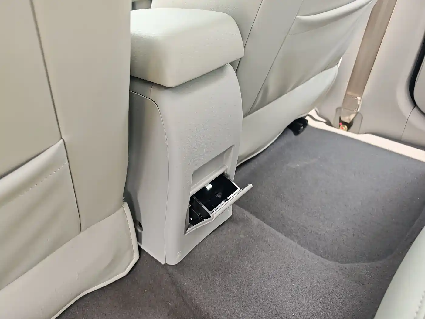 BAIC New Energy EV 2015 2015 EV160 Elegant Edition