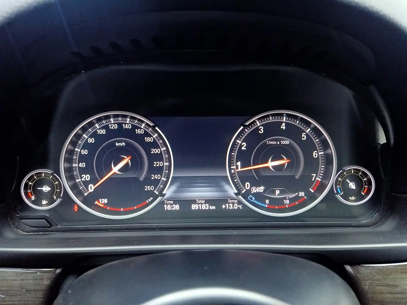 BMW 5 Series 2017 525Li Luxury Design Package фото 10