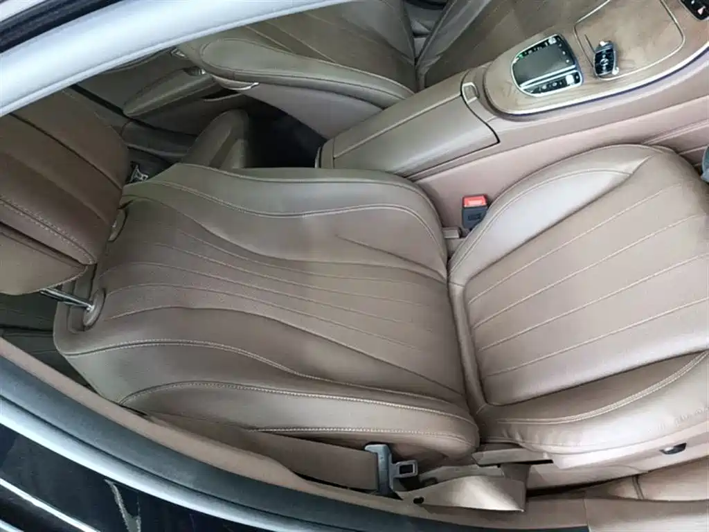 Mercedes-Benz E-Class 2023 E 300 L Luxury фото 25