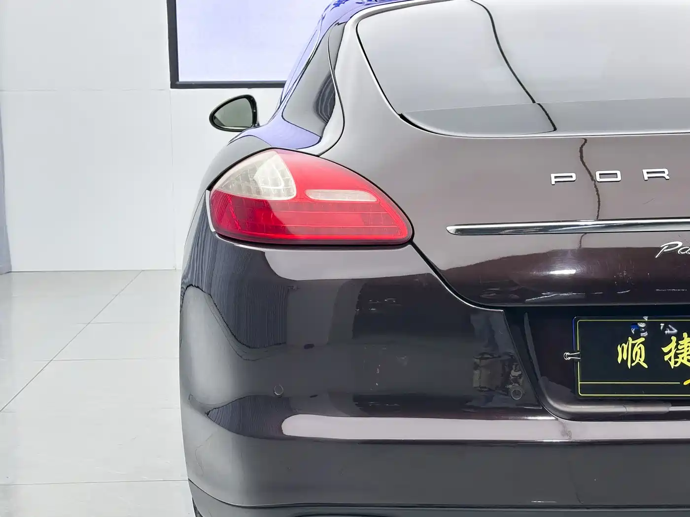Porsche Panamera 2013 Panamera Platinum Edition 3.6L фото 37
