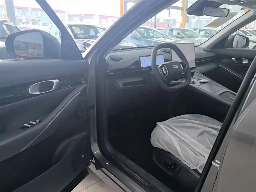 Geely Galaxy Galaxy E5 2026 530km Voyager Edition фото 16
