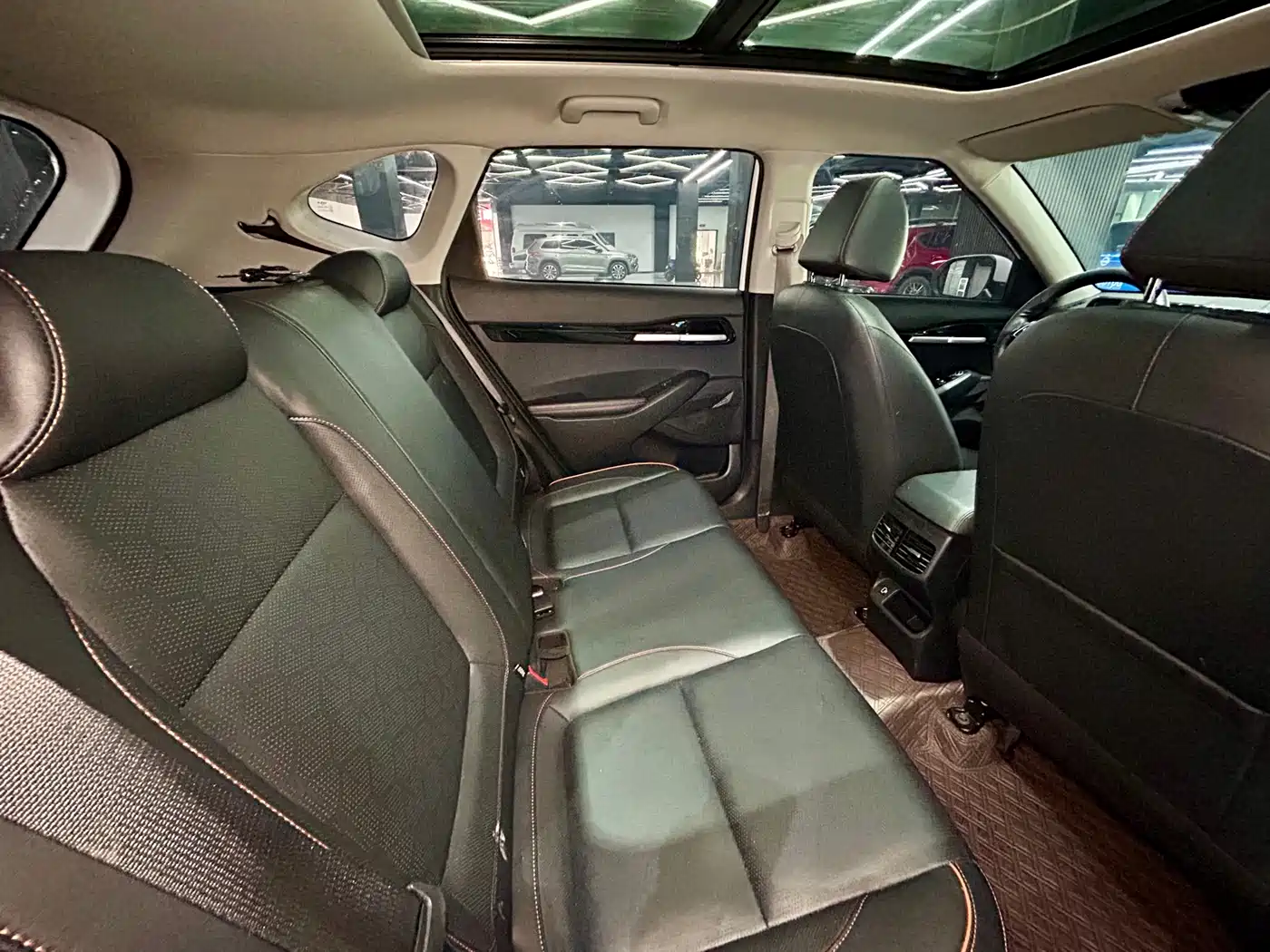 Kia Seltos 2023 1.5L CVT Luxury Edition фото 31