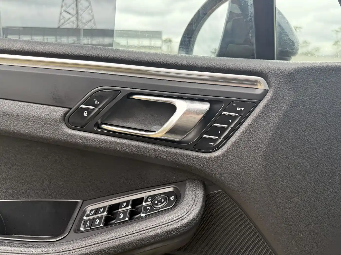Porsche Macan 2017 Macan 2.0T фото 23
