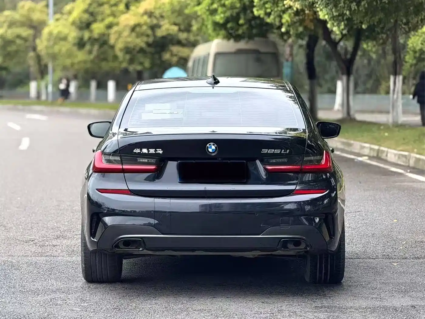 BMW 3-SERIES