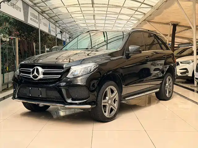 MERCEDES-BENZ GLE